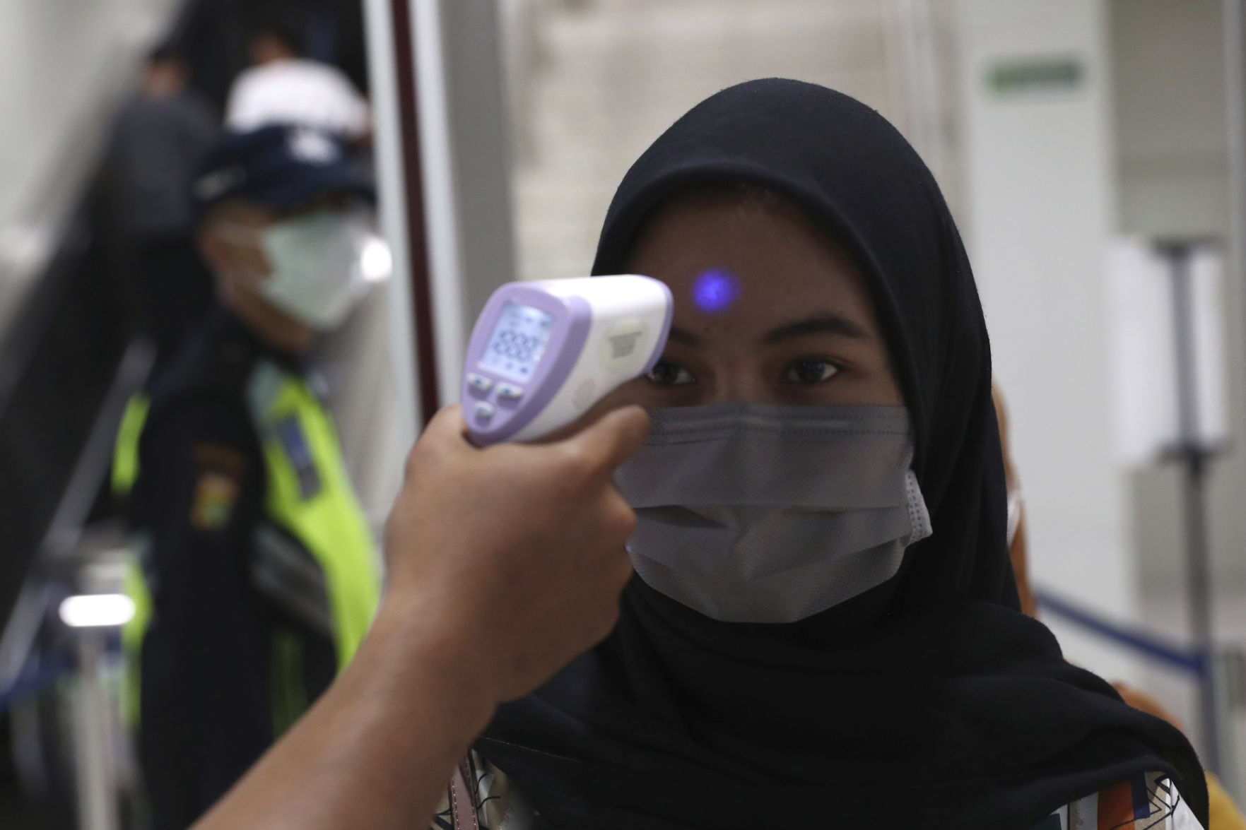 Virus Outbreak Indonesia